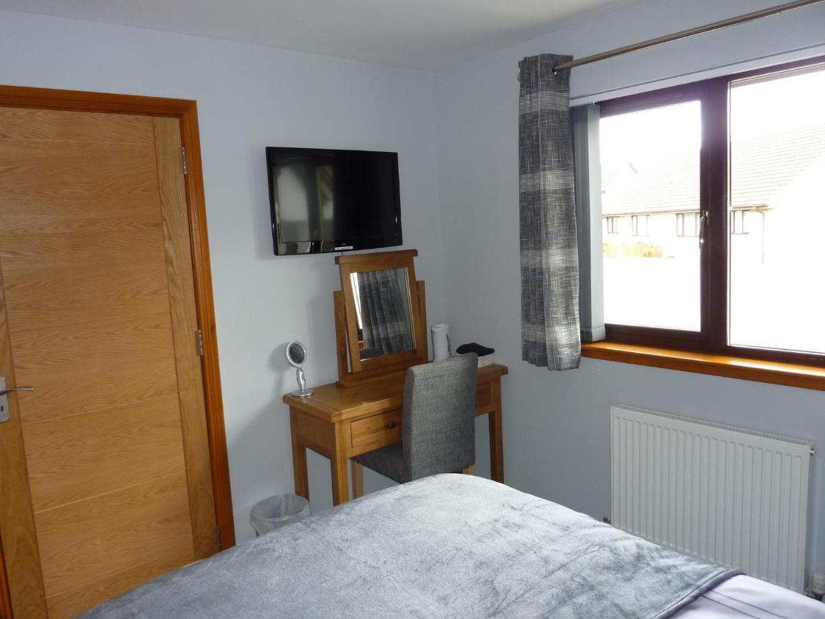 Inverness. Private Double Room With En Suite. Room Only. Экстерьер фото