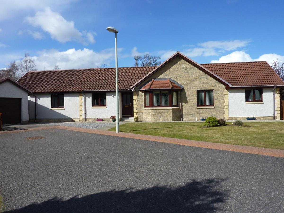 Inverness. Private Double Room With En Suite. Room Only. Экстерьер фото